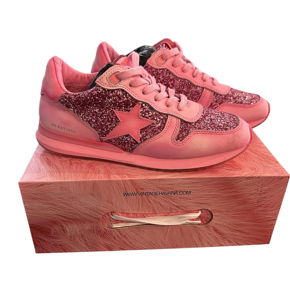 Nwt hot pink glitter vintage Havana’s